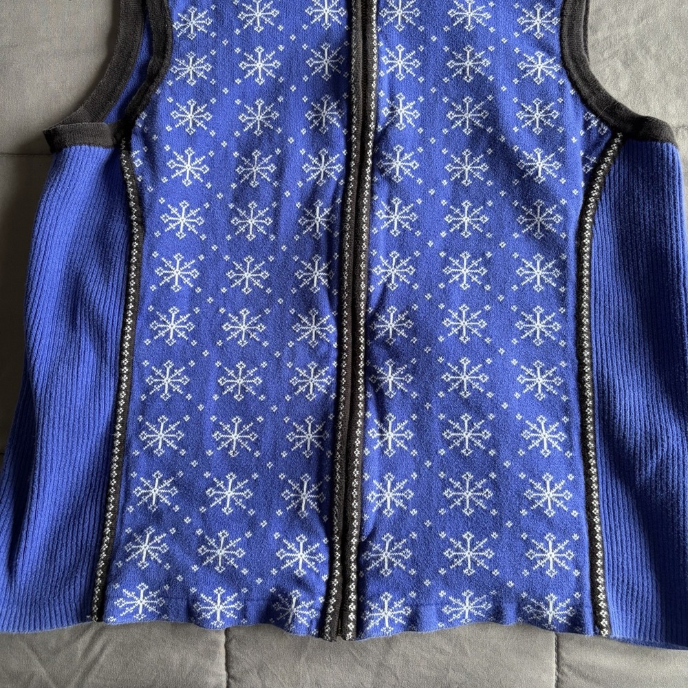 VTG Medium 90s Blue Hooded Snowflake Sweater Vest Zipper Cottage Nordic Scandi - Picture 4 of 10